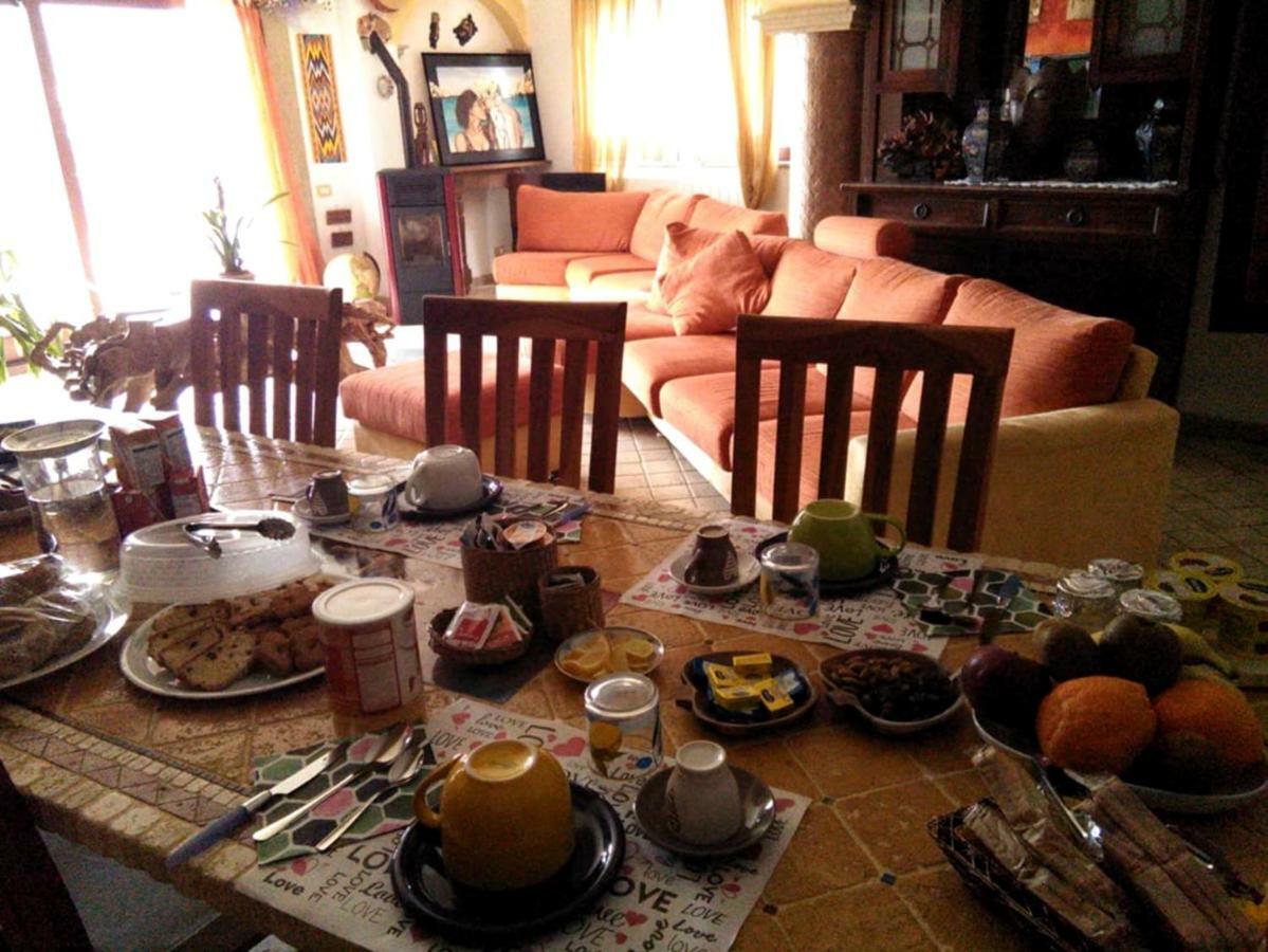 Casa D' Artista B&B Оцьери Экстерьер фото