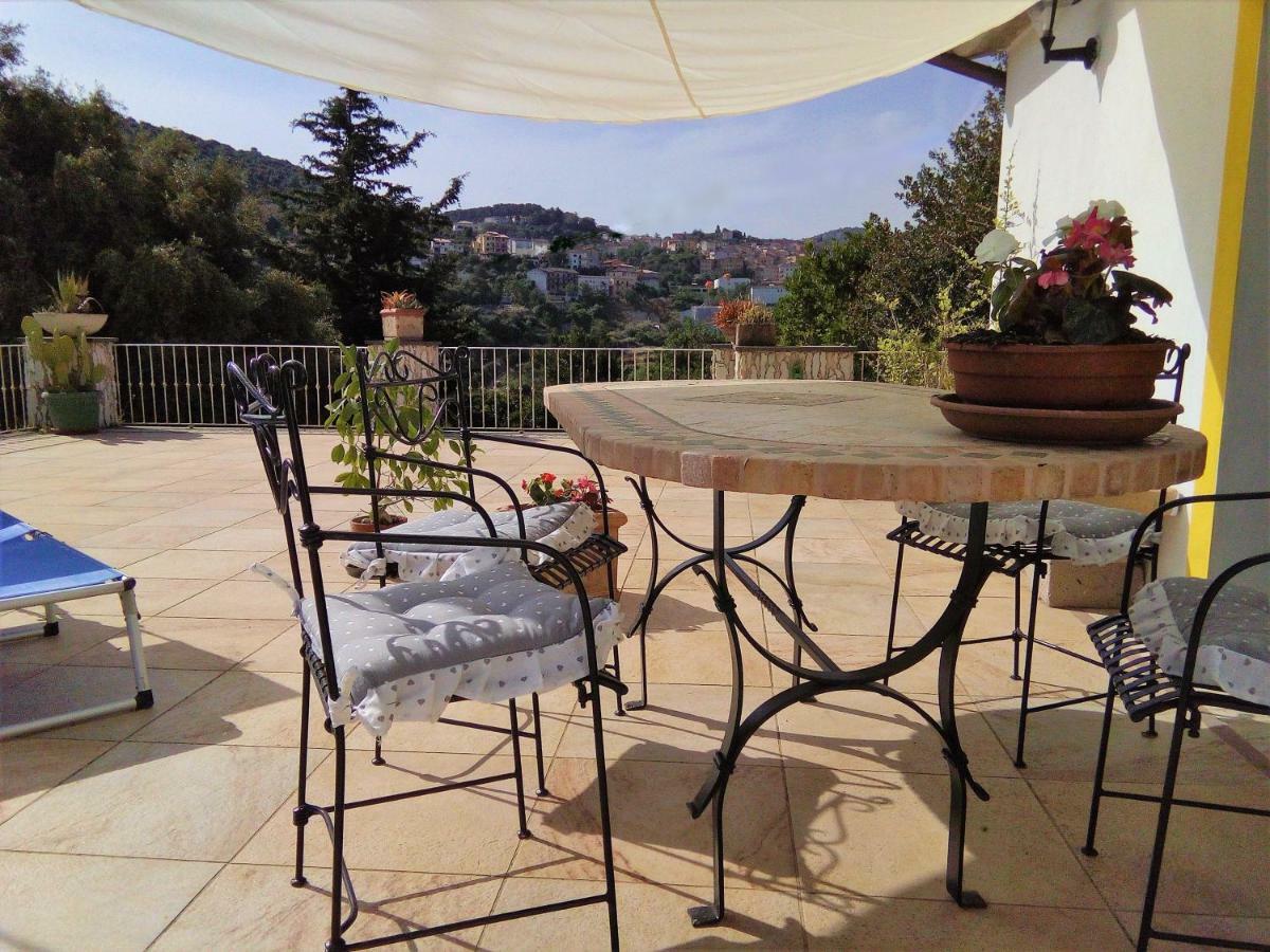 Casa D' Artista B&B Оцьери Экстерьер фото